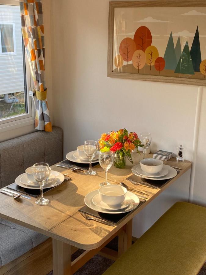 Juani Apartment Poole Exterior foto