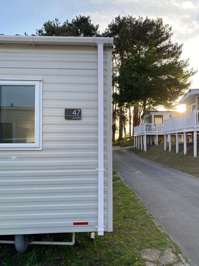 Juani Apartment Poole Exterior foto